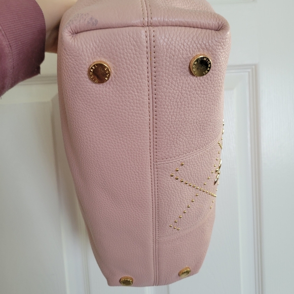 Michael Kors Leighton Pebbled Leather Hobo - Picture 5 of 12